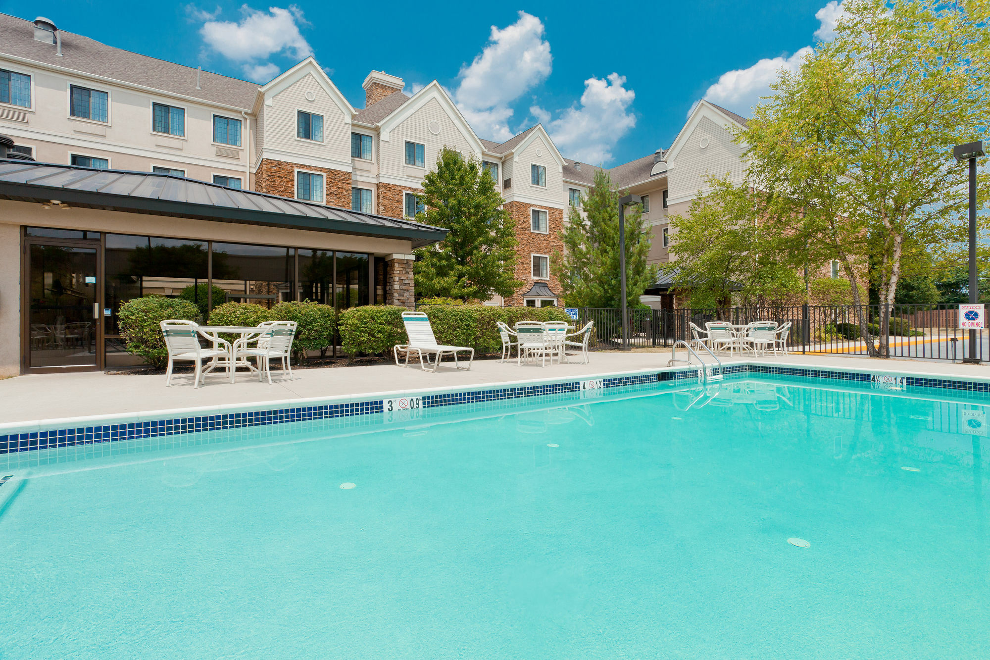 Staybridge Suites Allentown Airport Lehigh Valley By Ihg מראה חיצוני תמונה